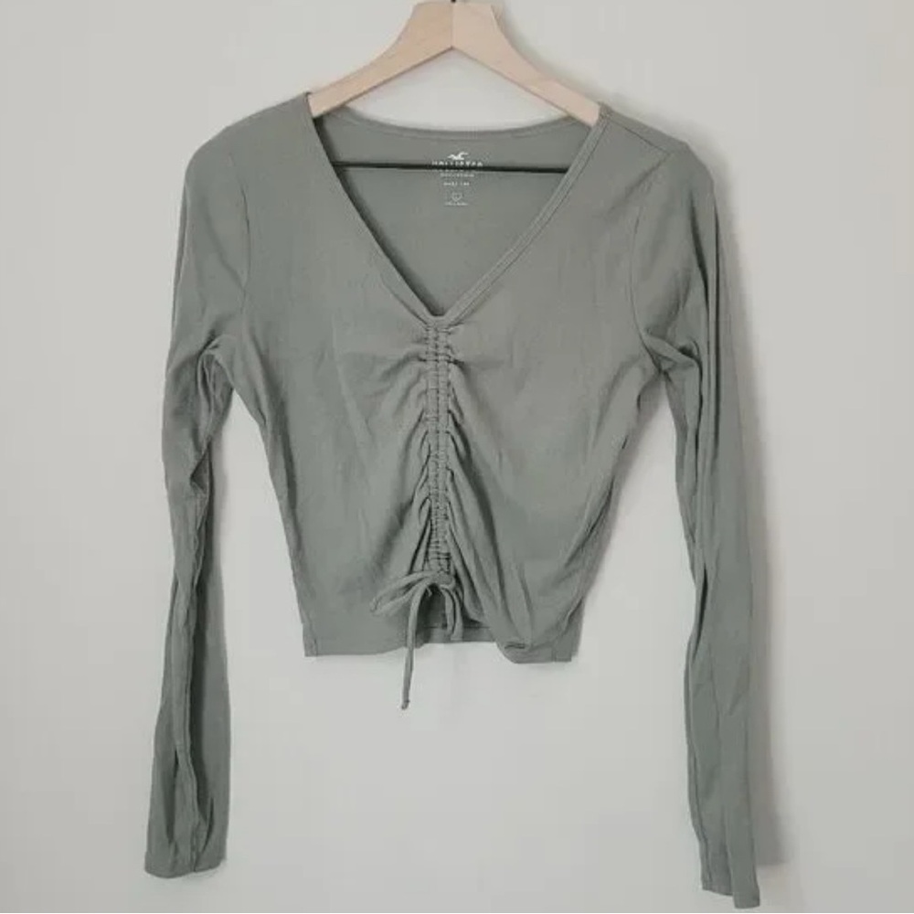 Hollister Green Tie Front Long Sleeve Size Small